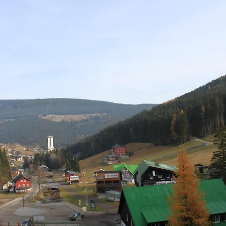 Aparthouse Javor Apartmanhotel